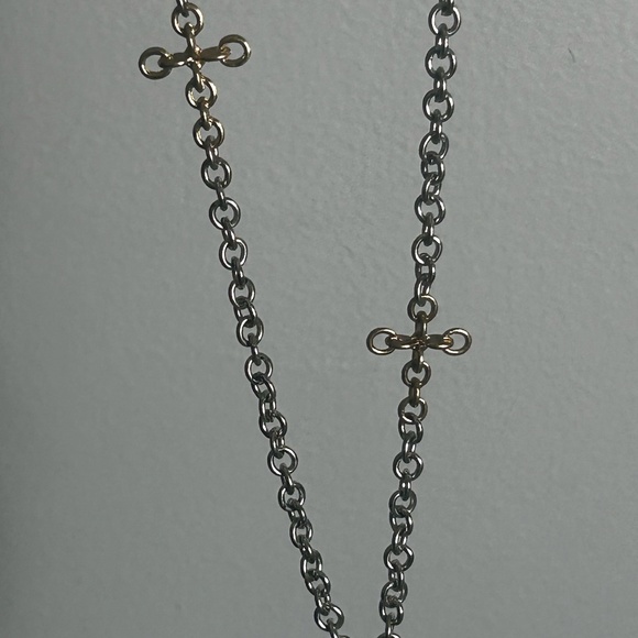 Cross Gold/Silver Necklace - Picture 2 of 3